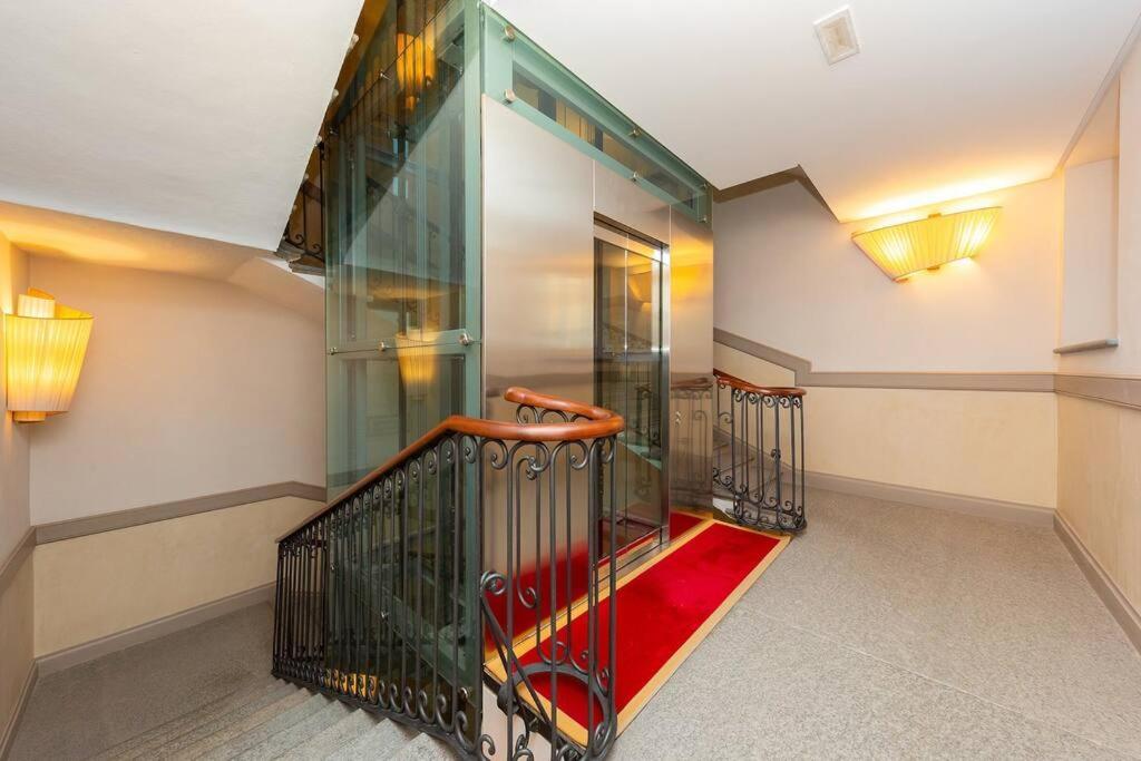 Splendido Appartamento In Piazza San Carlo Turin Bagian luar foto
